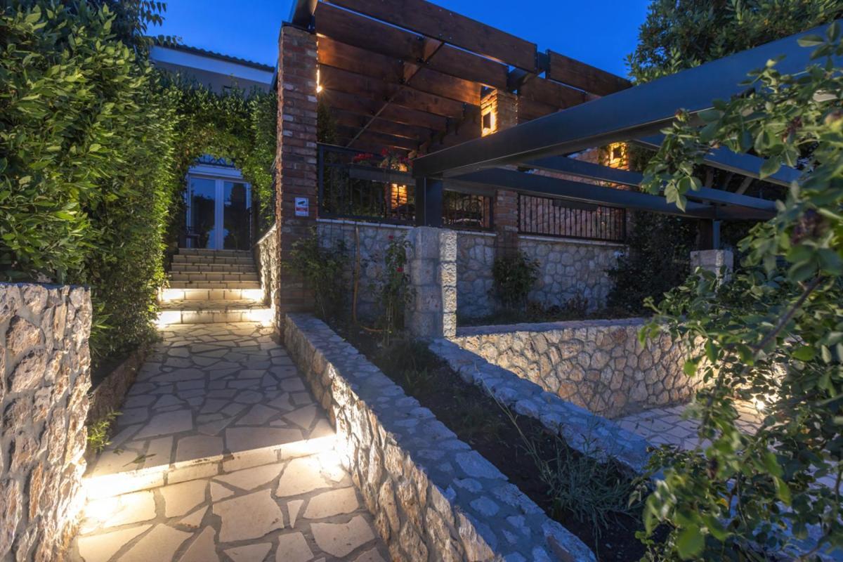 Cvrk Family House Novi Vinodolski Luaran gambar