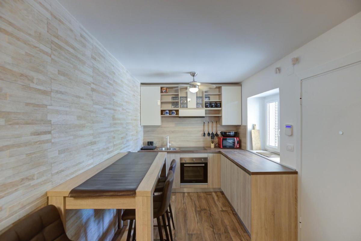Cvrk Family House Novi Vinodolski Luaran gambar