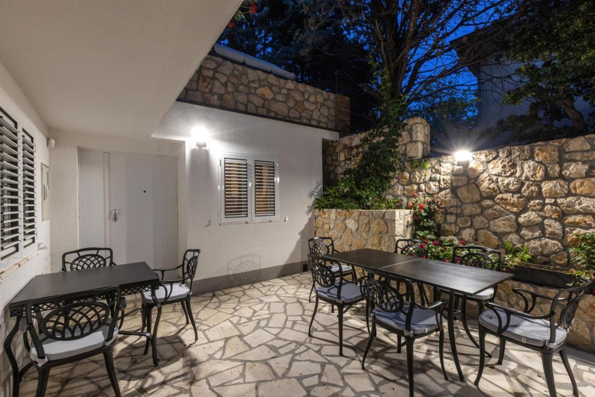 Cvrk Family House Novi Vinodolski Luaran gambar